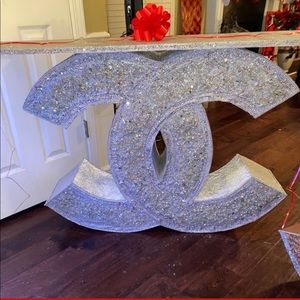 Meet your Posher, Dhikra